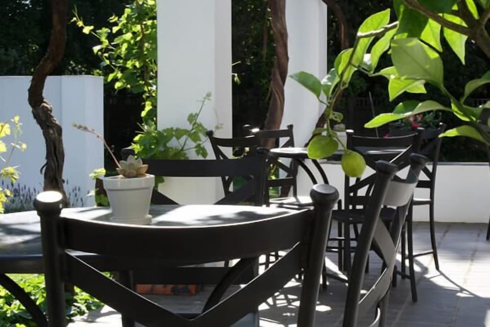 Lemon & Lime Guest House 18/26