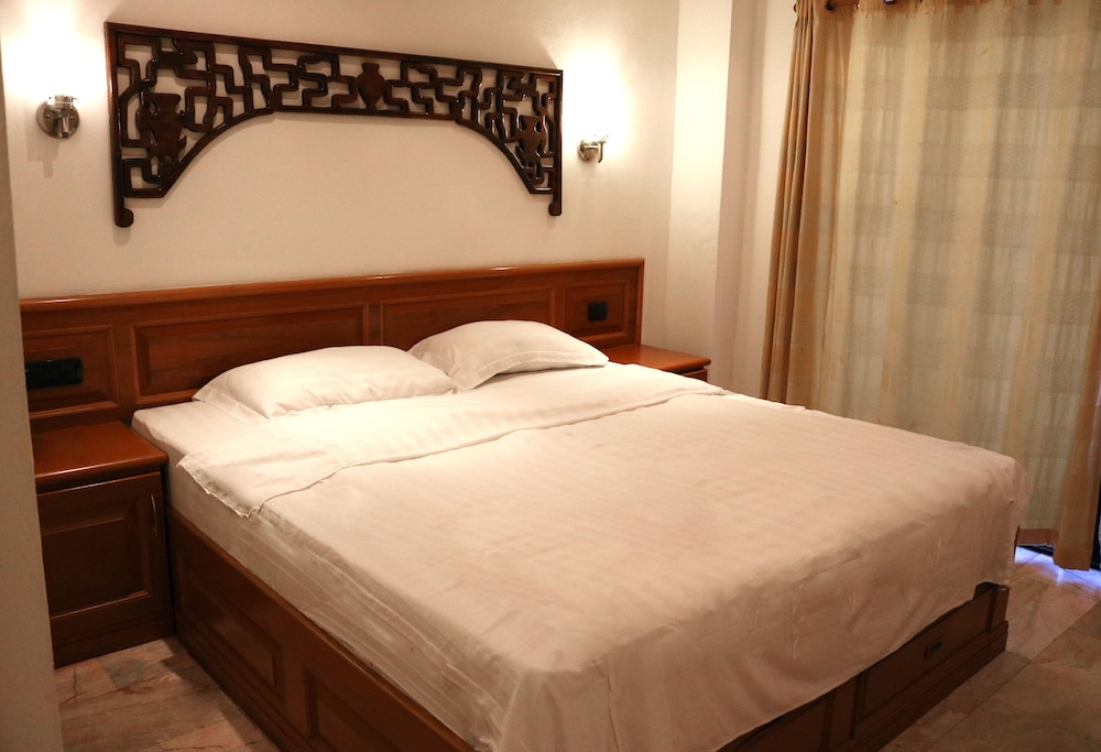 Max Hotel 28/63