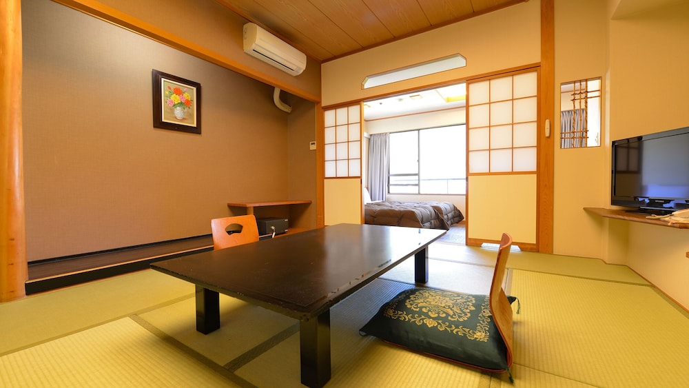 Hotel Kinugawa Gyoen 47/55