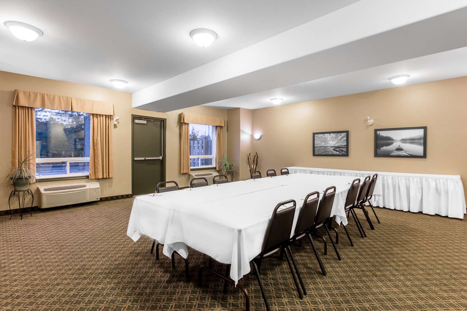 Super 8 By Wyndham Amherst NS 9/49
