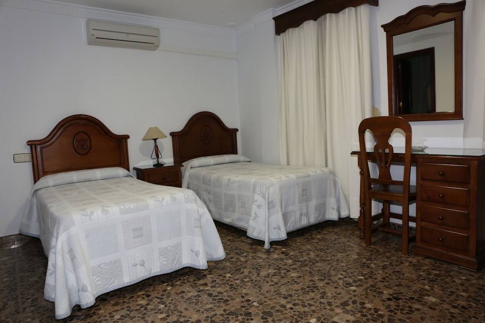 Hostal La Janda 22/66