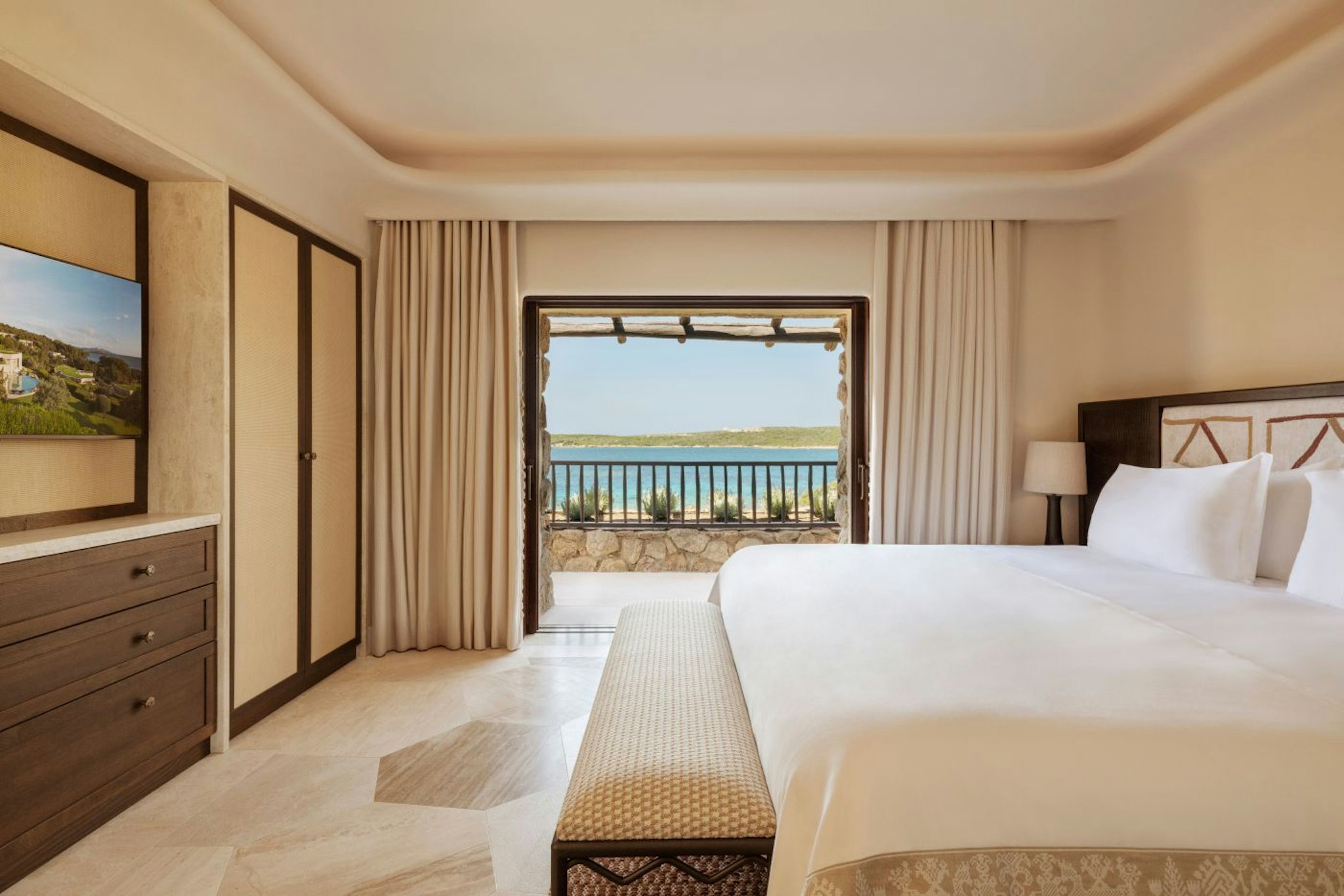 Hotel Pitrizza, Costa Smeralda 11/44