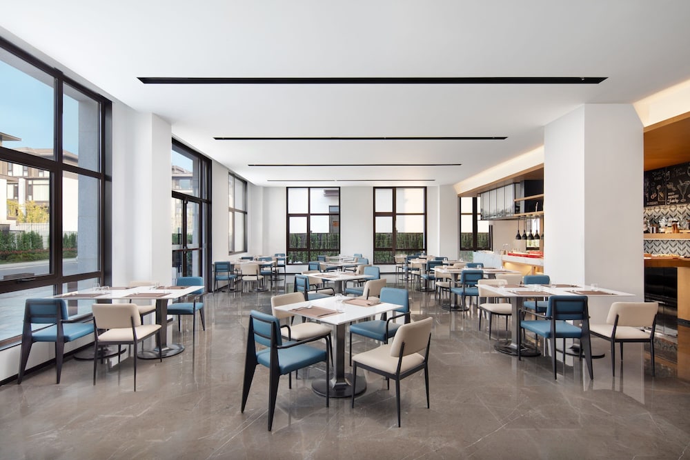 Fairfield by Marriott Yangzhou Slender West Lake 22/25