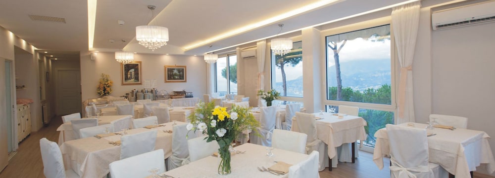 Villa Fiorita 46/53