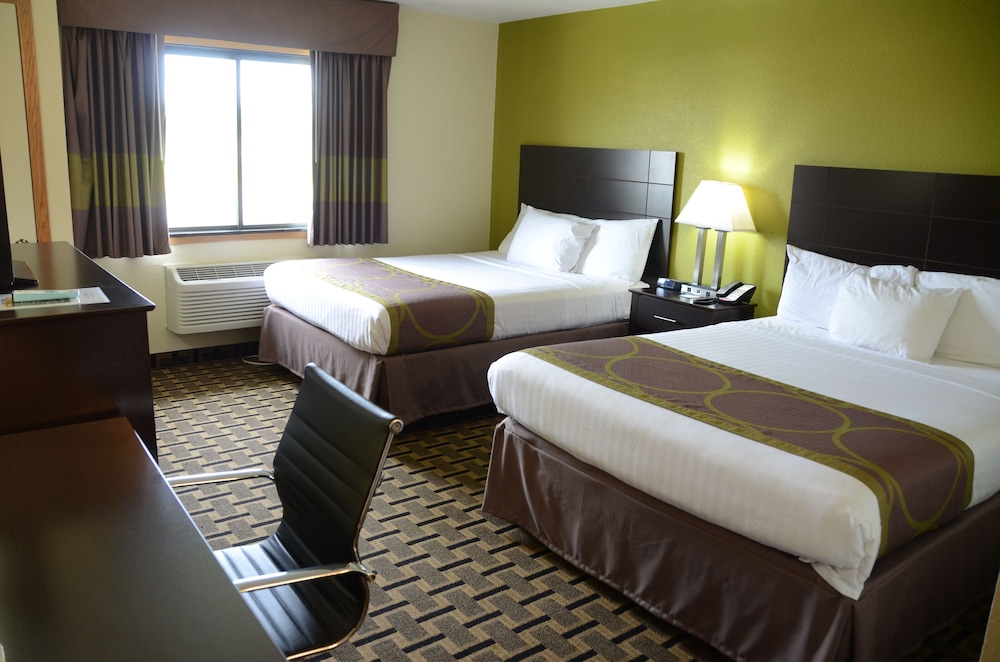 AmericInn By Wyndham West Burlington 11/45