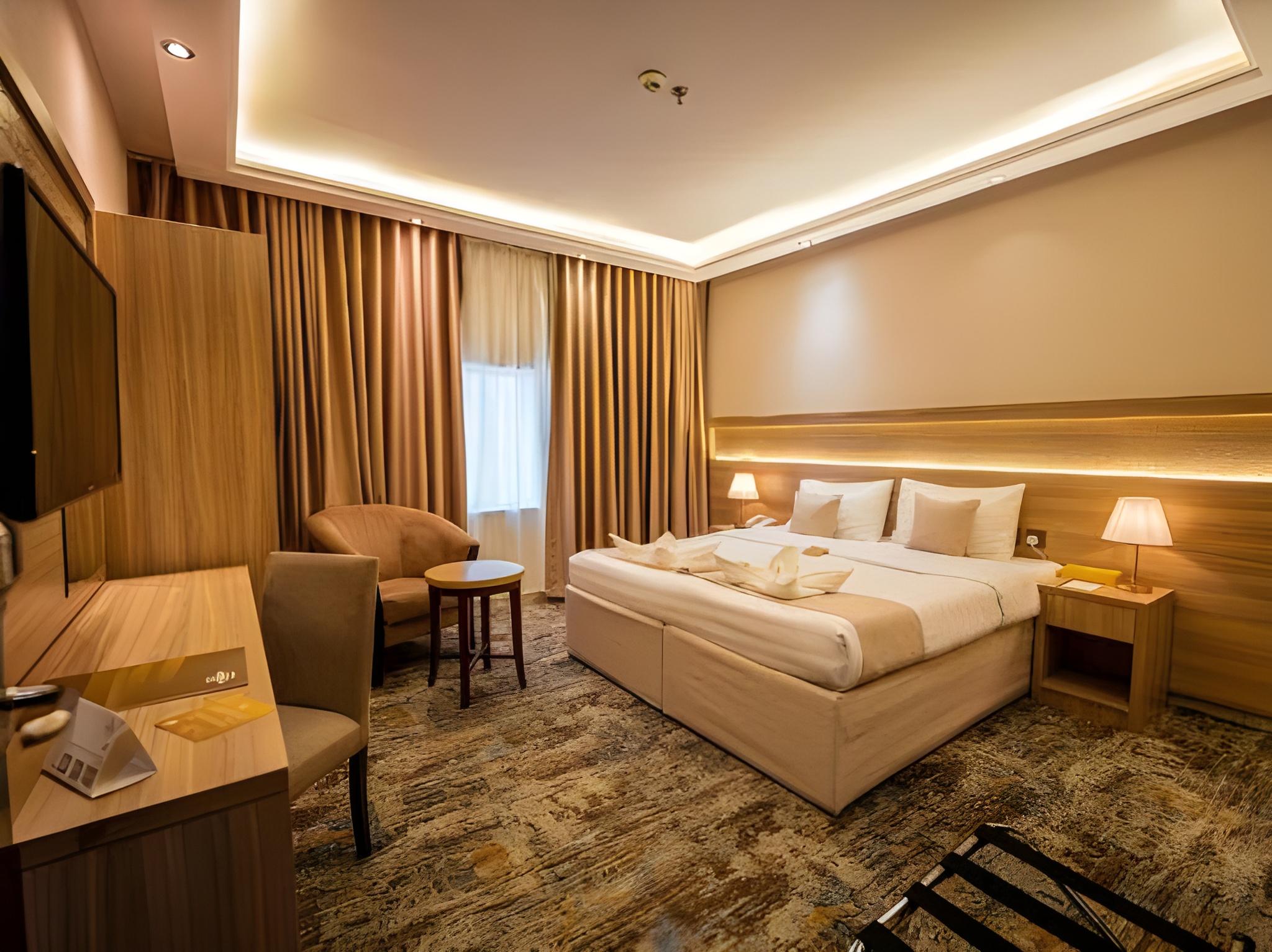 Economy, Double Bed