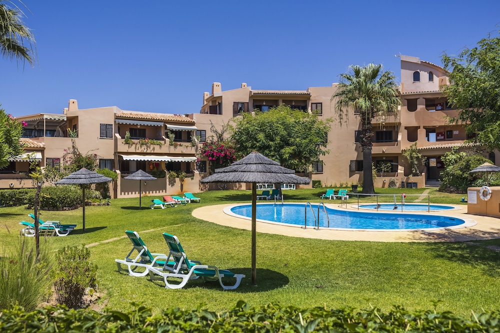 Clube Maria Luisa 46/54