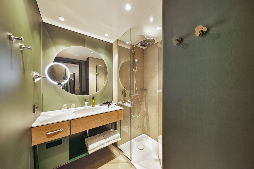 H+ Hotel Eschborn 41/43