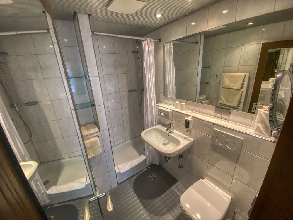 ROOM, DOUBLE BED, BALCONY