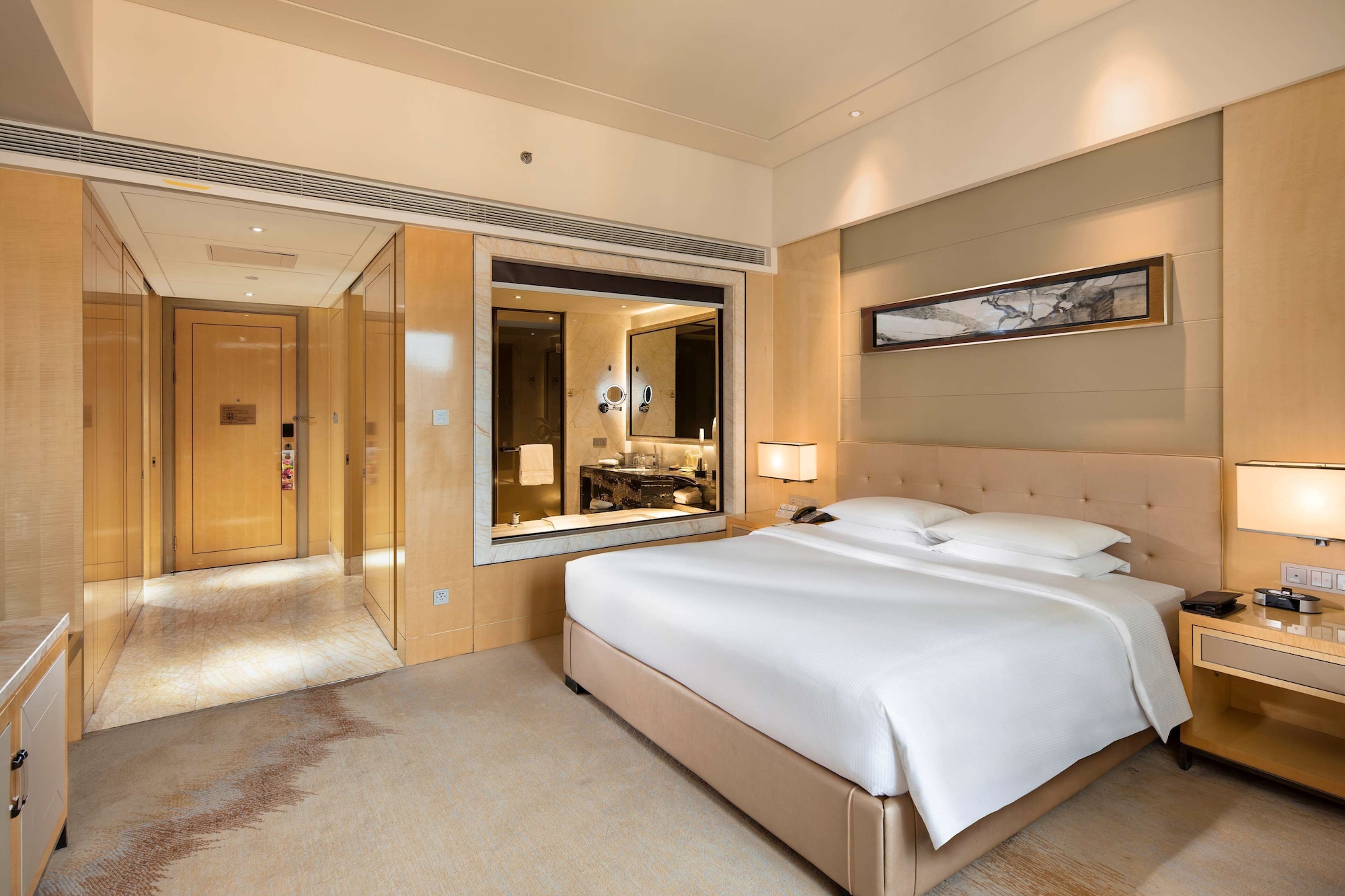 Room at HILTON DALIAN, DALIAN