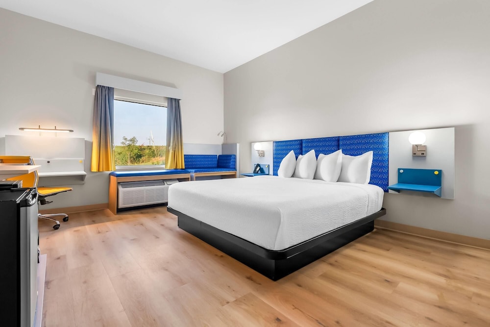 Microtel Inn and Suites by Wyndham Prattville Montgomery 19/50