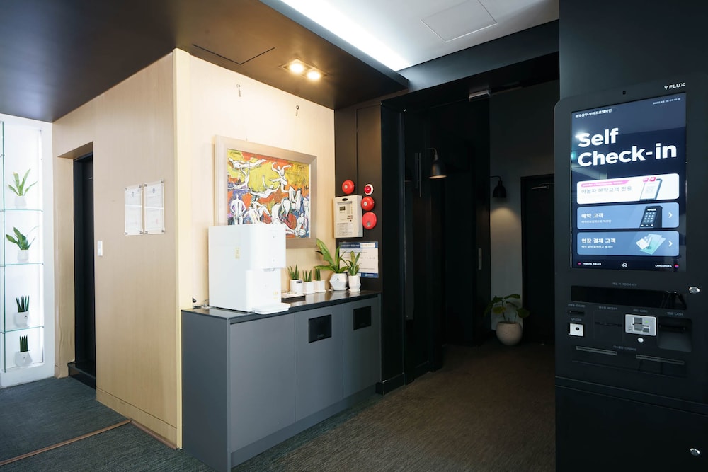 Boutique Hotel Wine 6/48