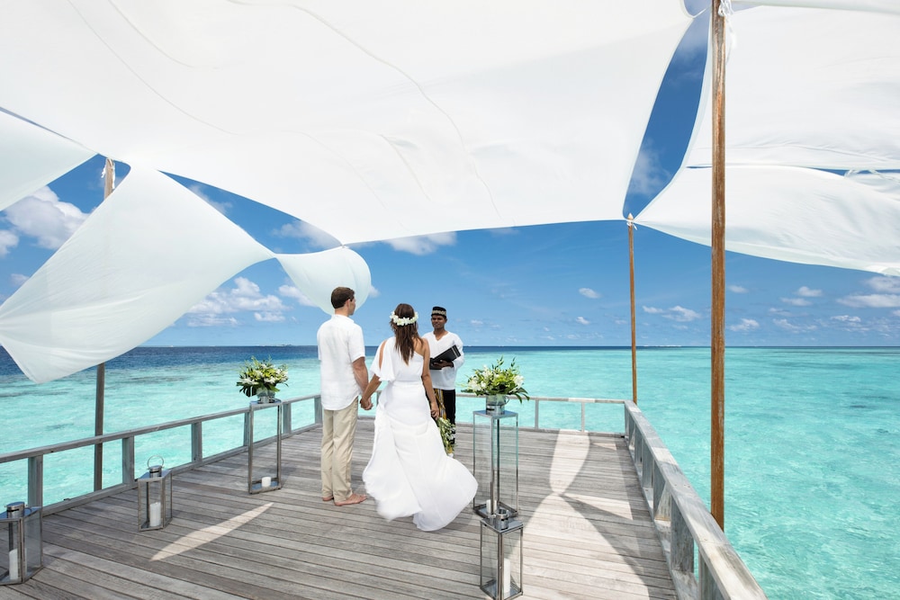 Baros Maldives 81/115