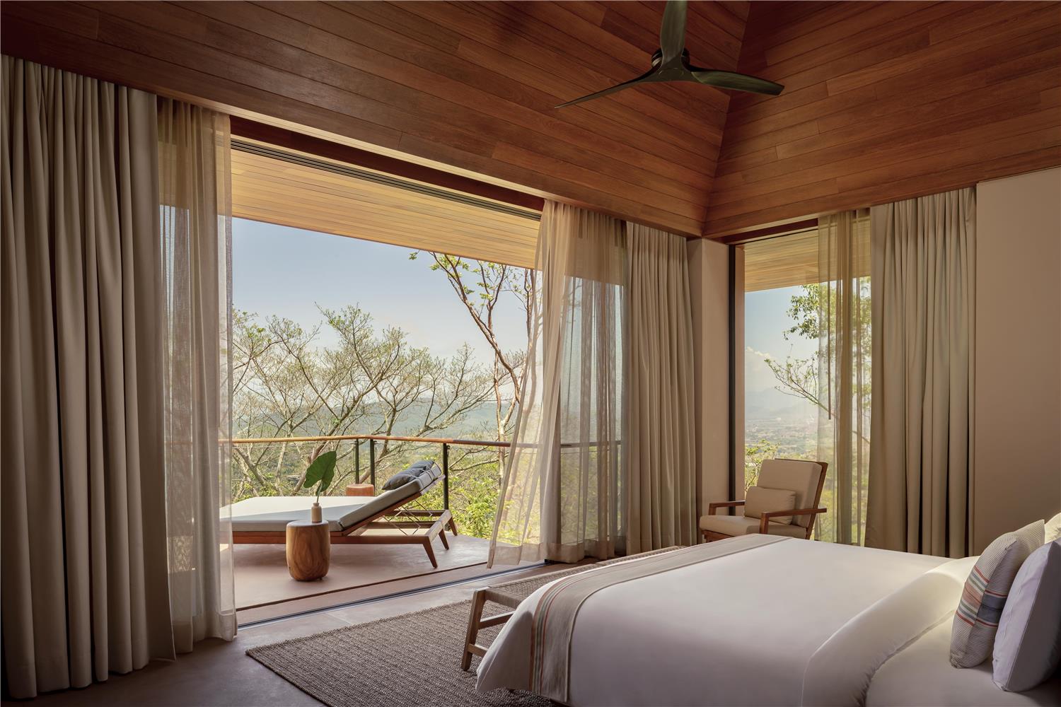 Private Home, 5 Bedrooms
