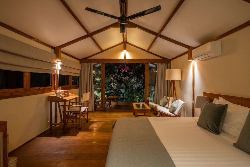 Gili Teak Resort 42/57