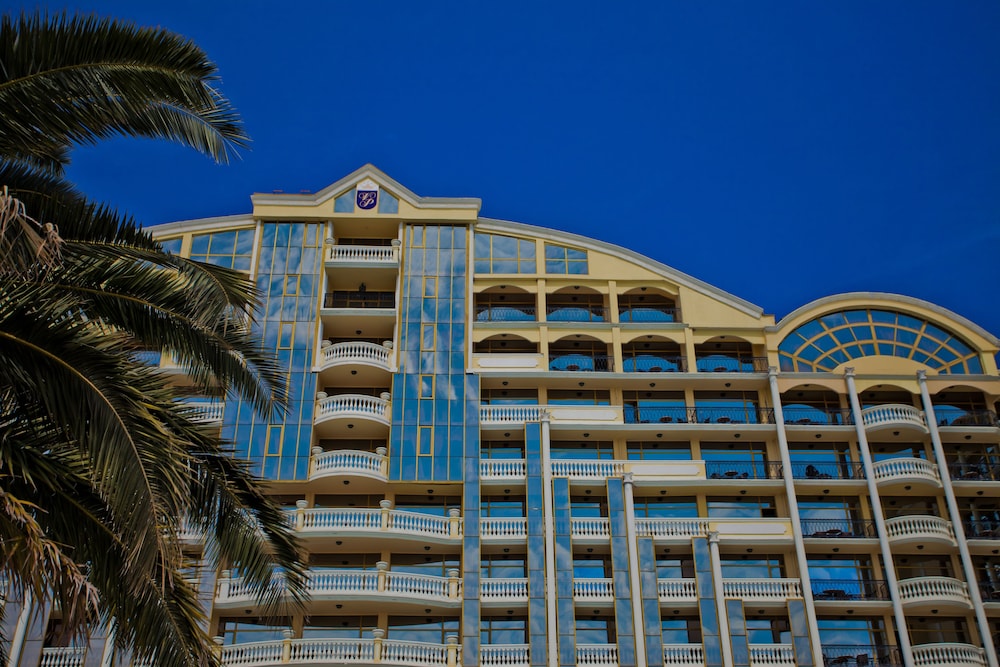 Imperial Palace – All Inclusive in SUNNY BEACH