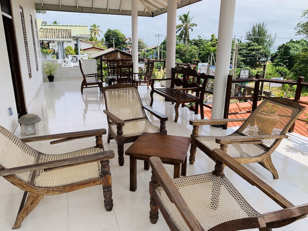 Sams Guest House 25/36