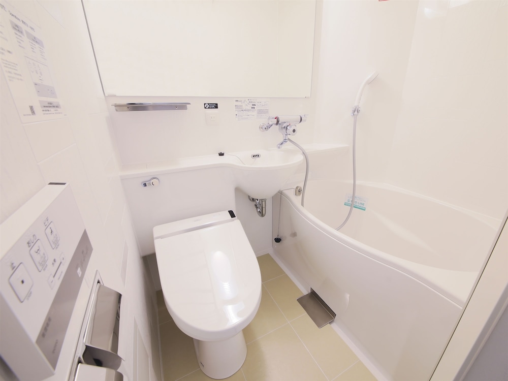غرفة بسرير فردي في الطابق العلوي، Apa Hotel Tsuruoka-Ekimae 4/9