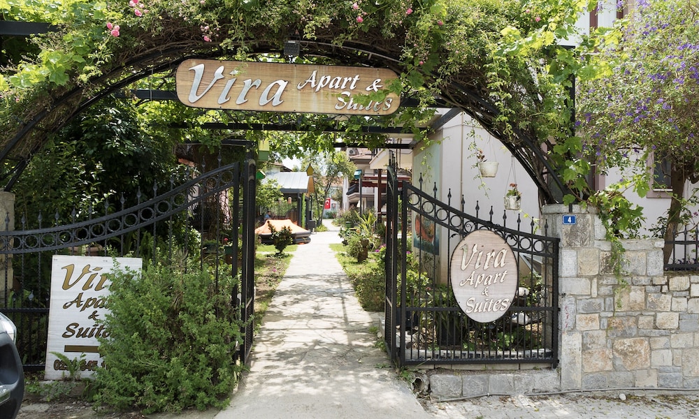 Vira Apart Hotel 7/50