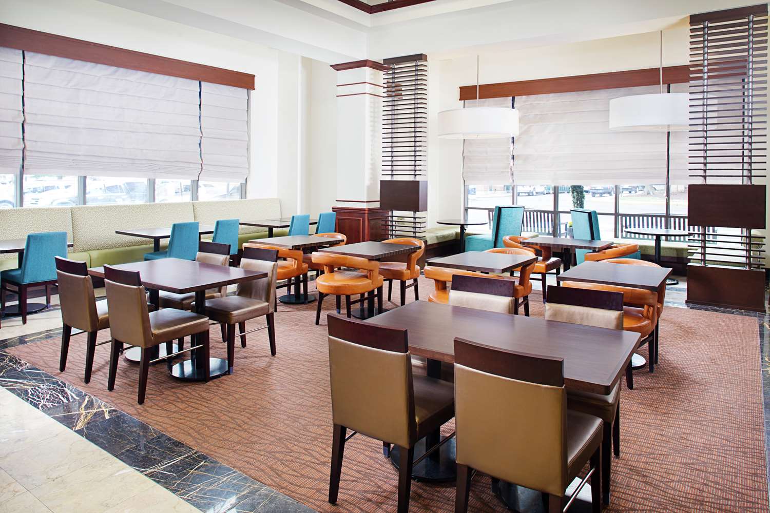 restaurant cafeteria