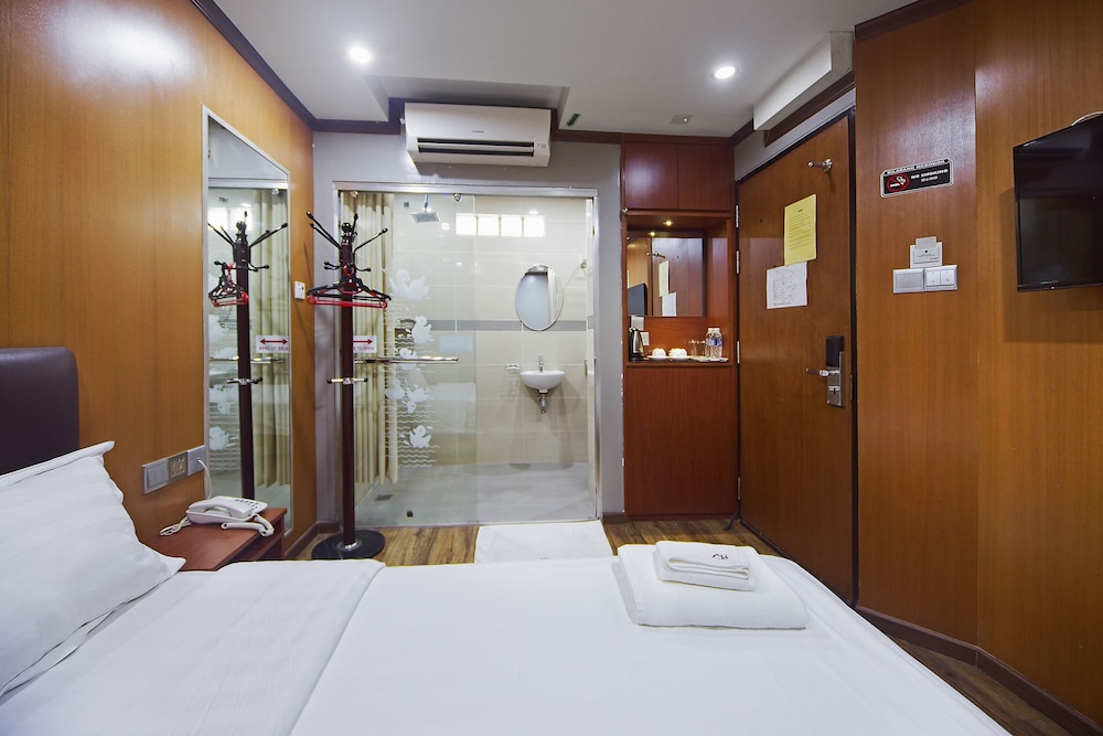 Chimera Hotel 19/33