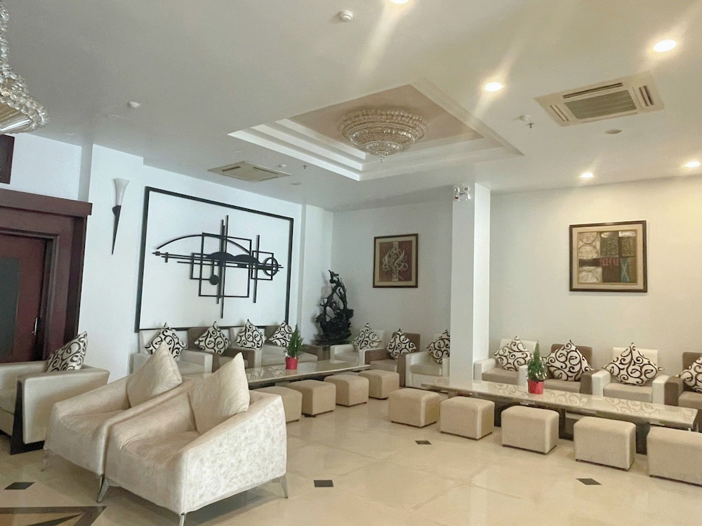 Asia Hotel 32/46