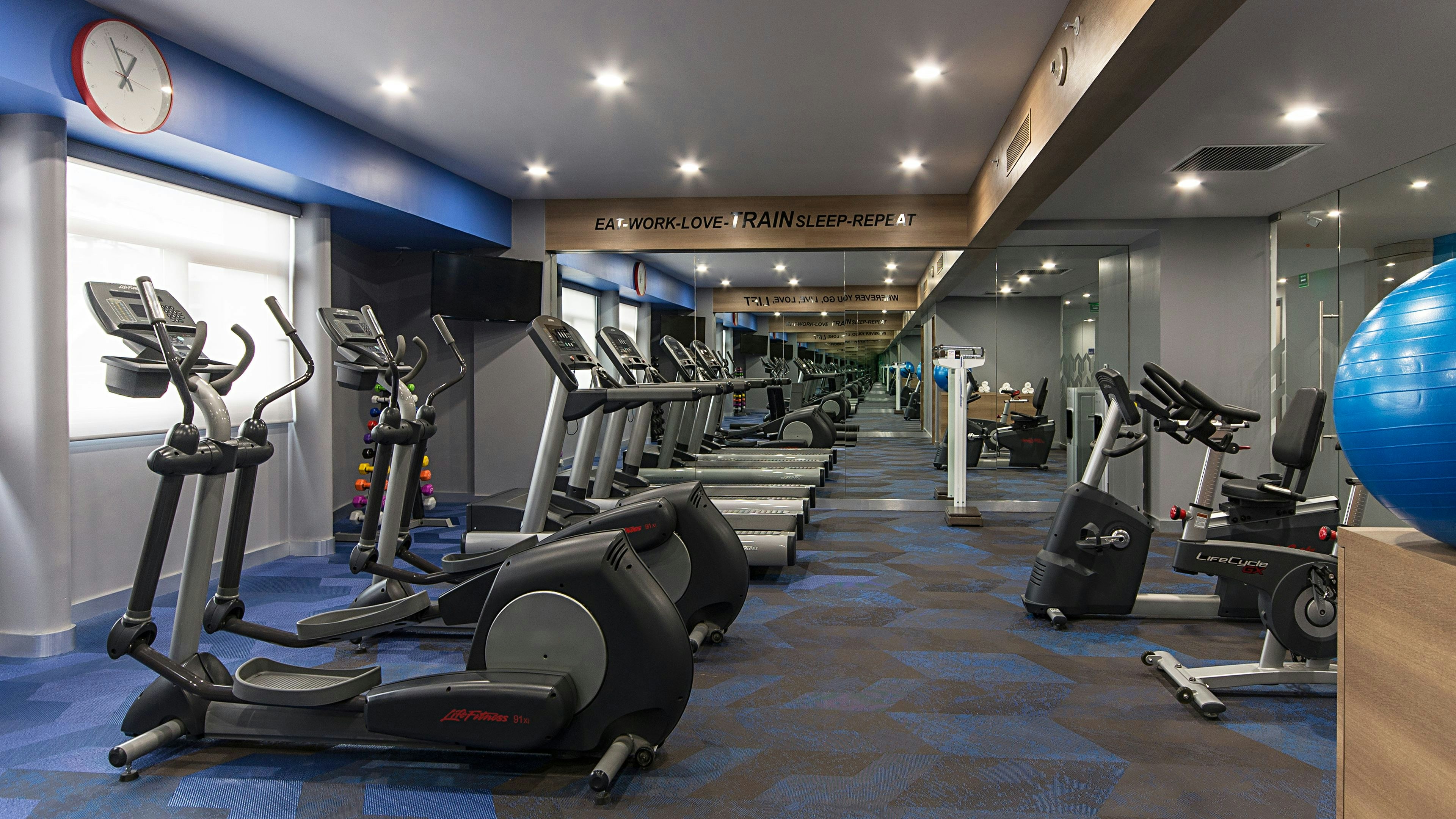 HOLIDAY INN EXPRESS MEXICO - TOREO 31/58