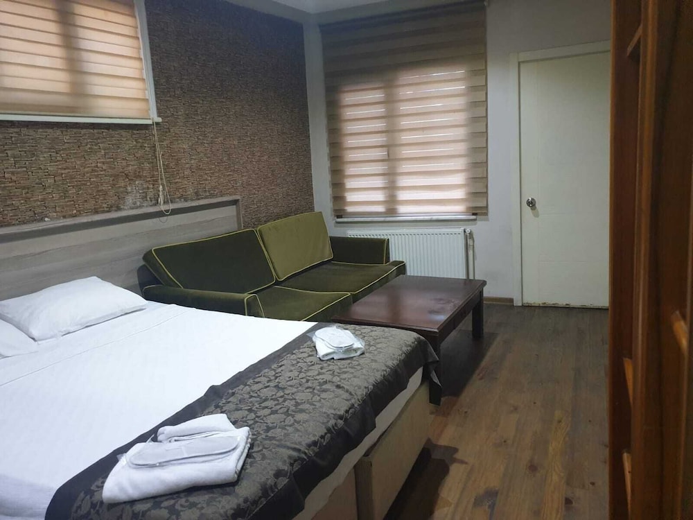CLASSIC, DOUBLE BED
