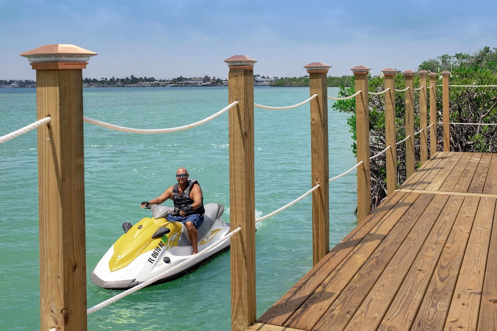 Hampton Inn Marathon Florida Keys Fl 30/58