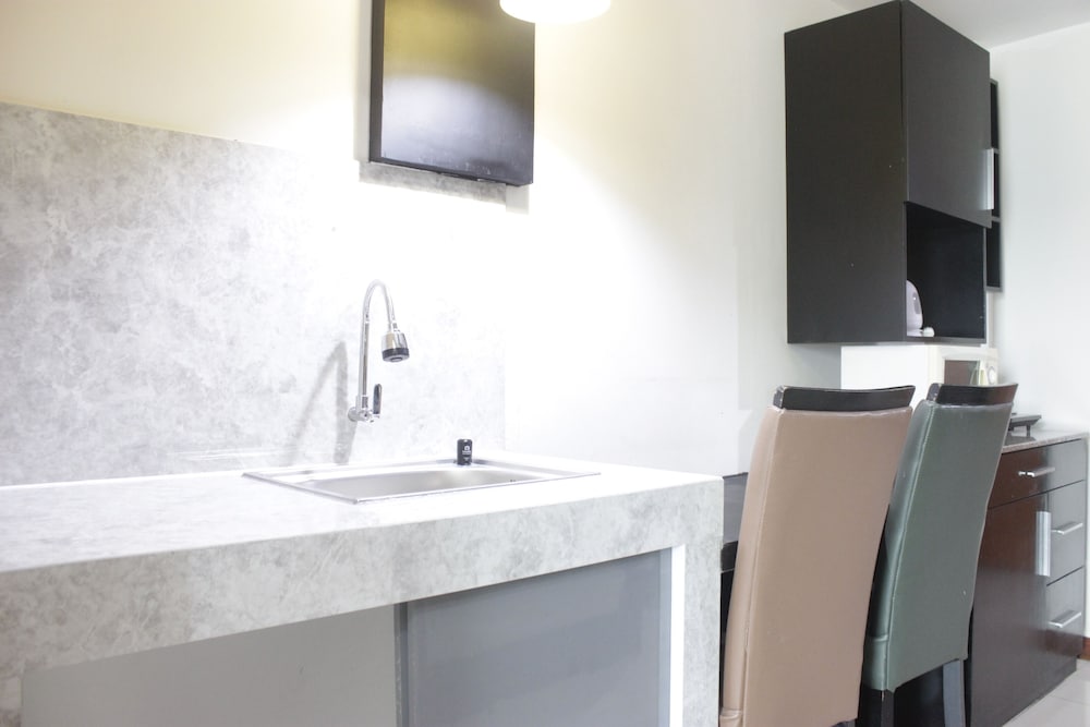 MARBELLA SUITES BANDUNG 55/73