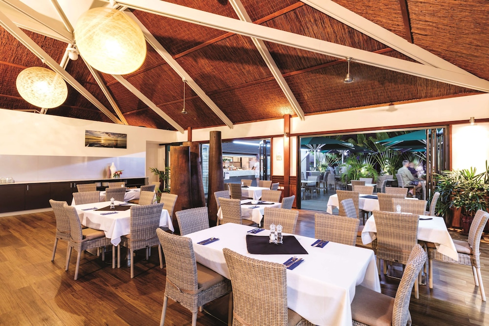 Oaks Cable Beach Resort 46/53