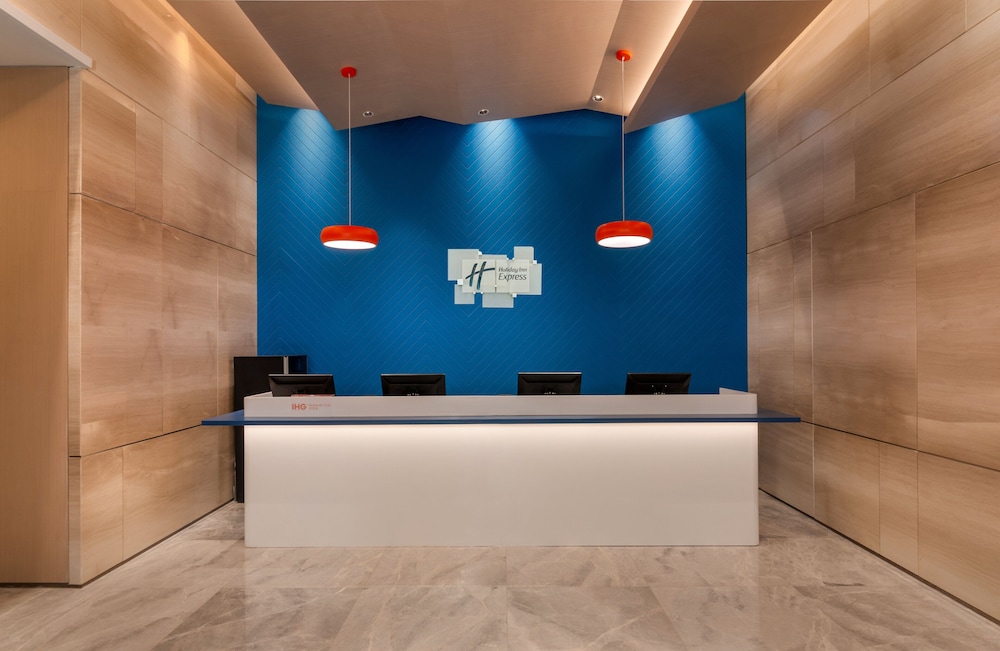 Holiday Inn Express Linyi North New District 8/47