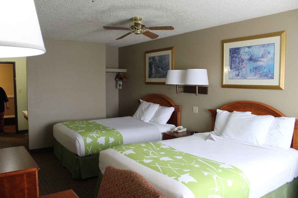 GuestHouse Inn and Suites Cheyenne 10/28