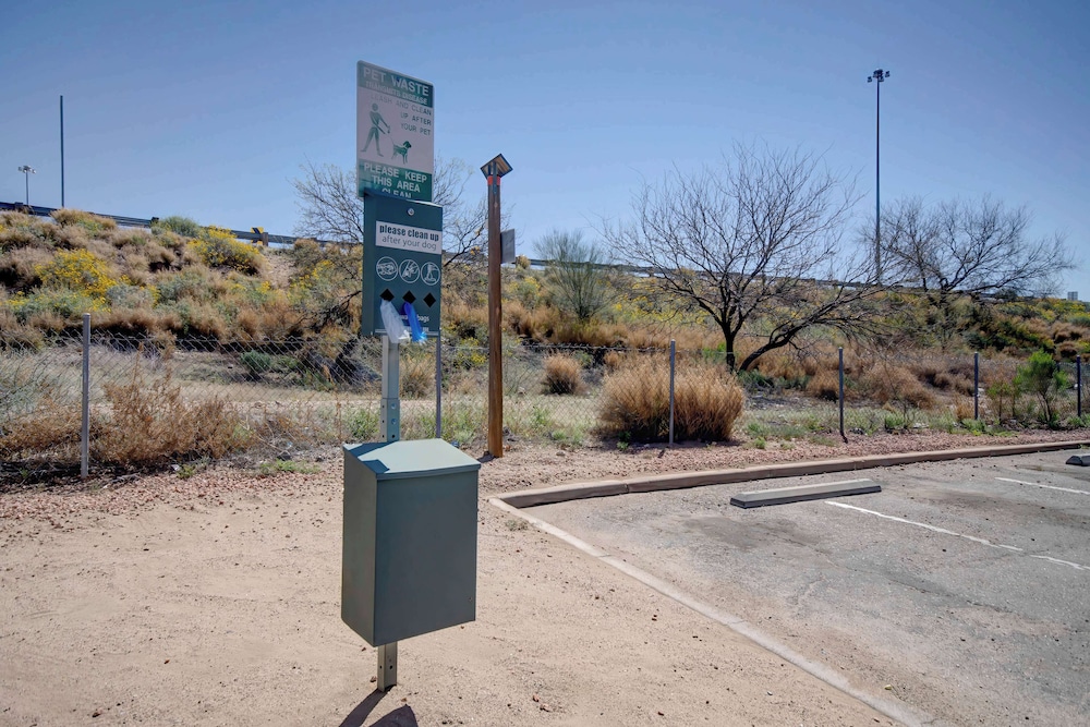 Studio6 Tucson, AZ - Irvington Road 56/60