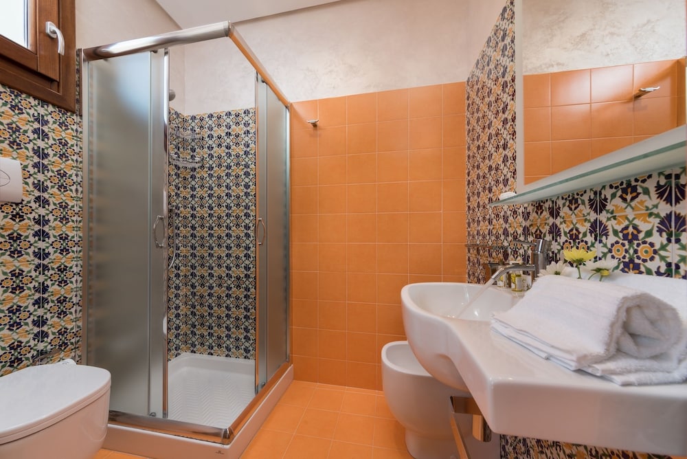 Hotel Biancolilla 34/40