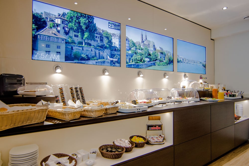Hotel Go2Bed Weil Basel 2/22