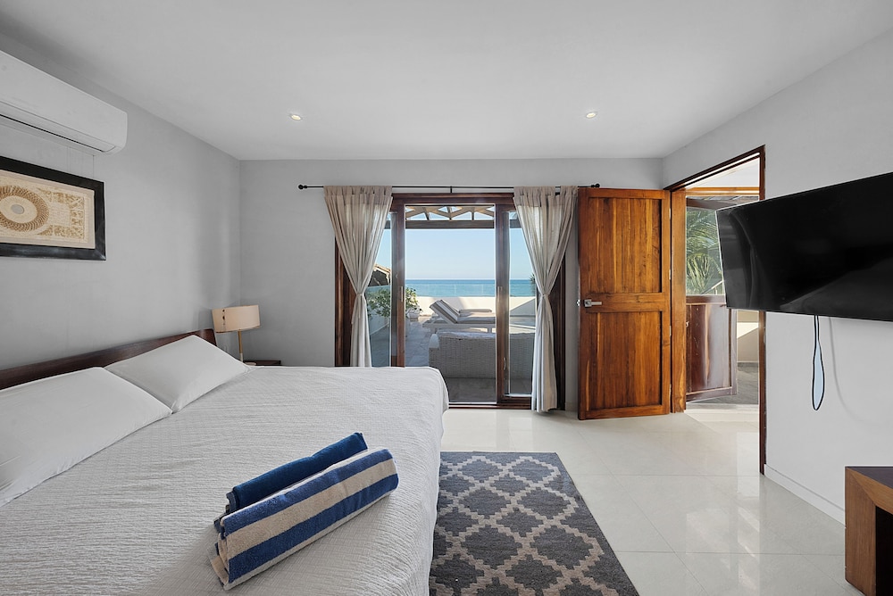 2 BEDROOMS, PENTHOUSE, OCEAN VIEW