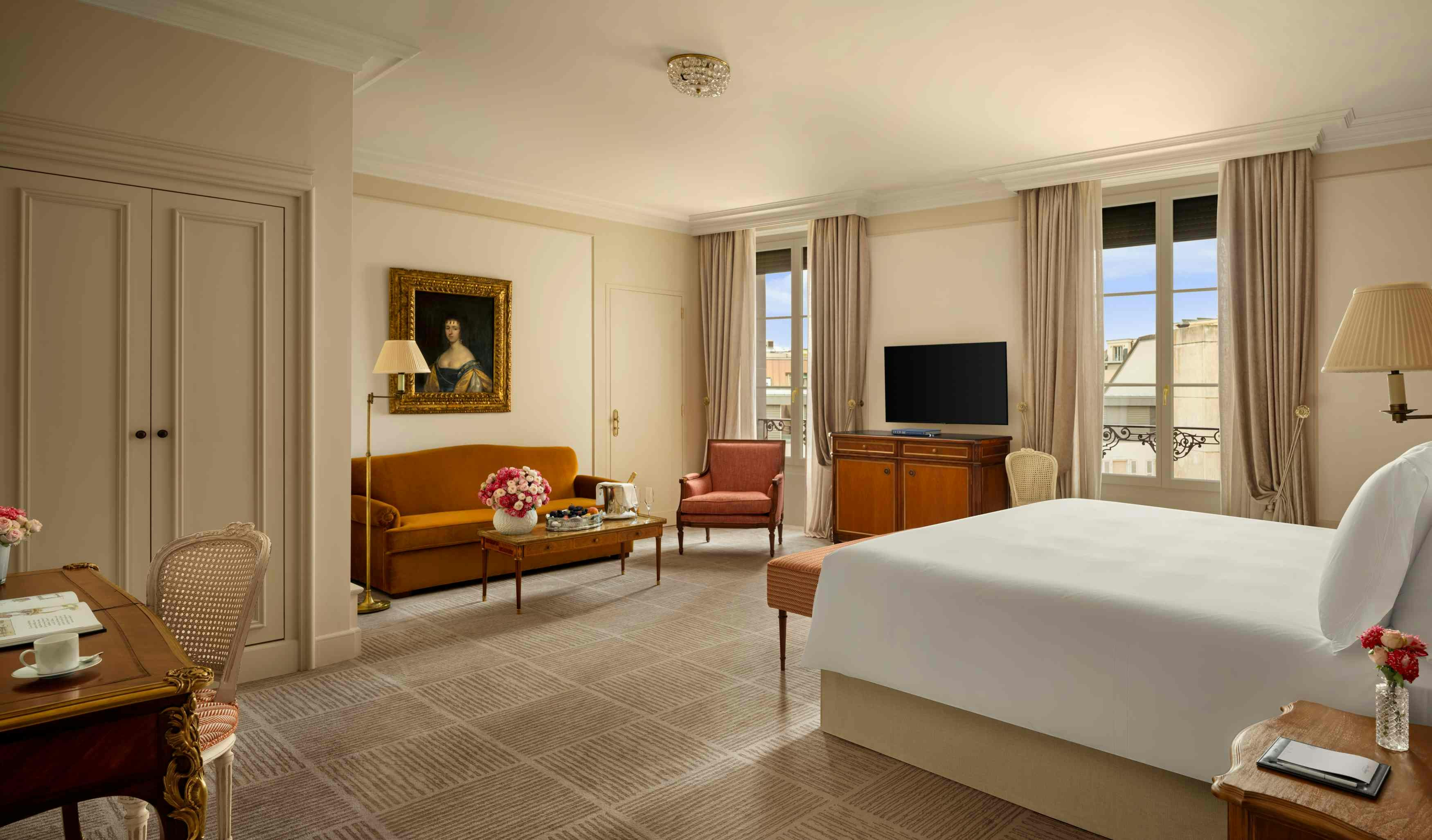 JUNIOR SUITE, CITY VIEW