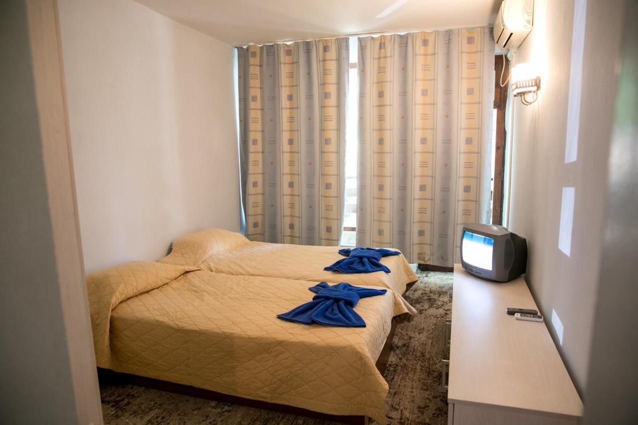 Koral Hotel 24/51