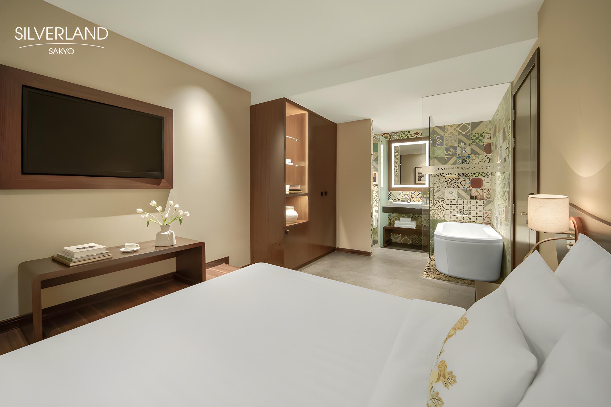 Deluxe, Double Bed, No Window