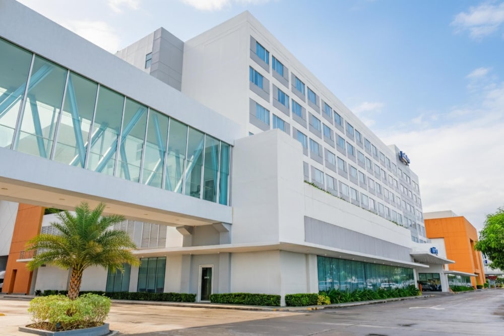 Park Inn By Radisson Bacolod 2/60