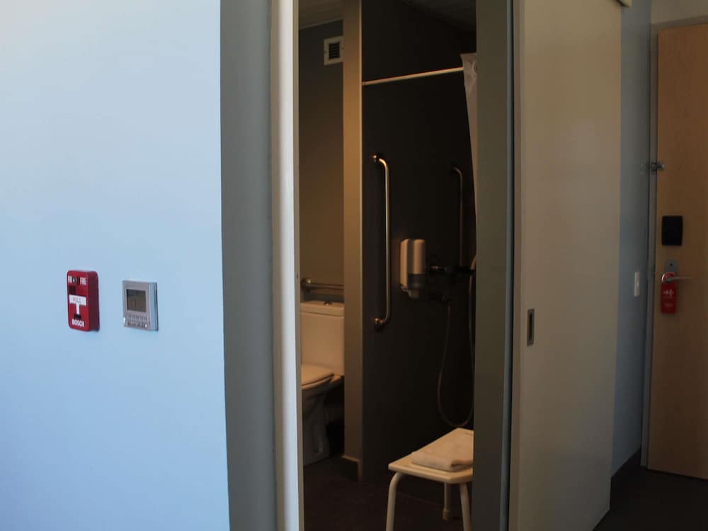 ibis Culiacan 49/50