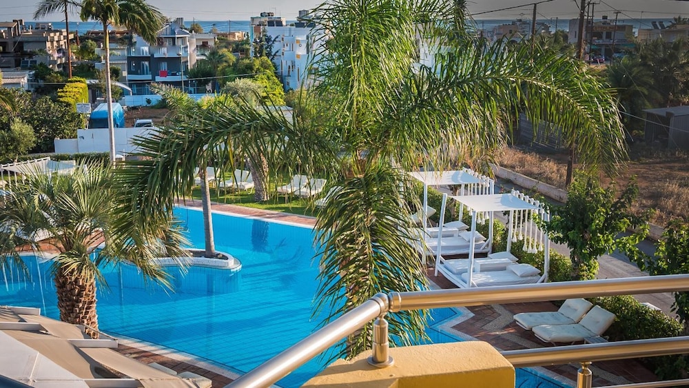 Parthenis Hotel & Suites 42/50