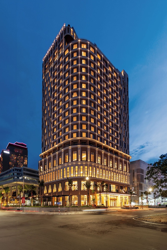 Charmant Suites a Boutique Hotel Can Tho 2/50