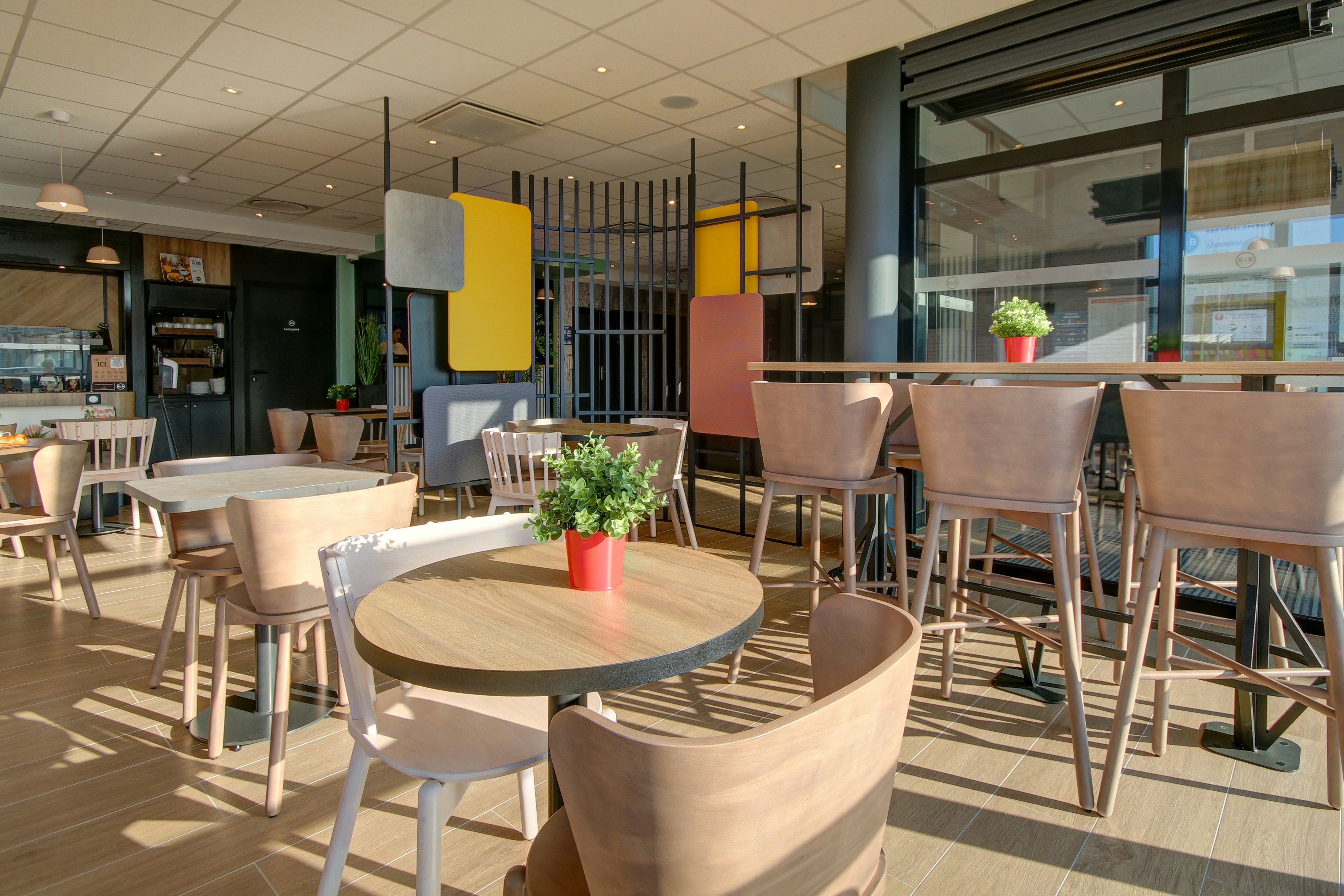 B&B Hotel Epernay 23/35