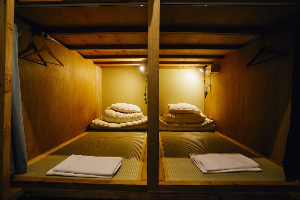 Aien Coffee And Hostel 12/34