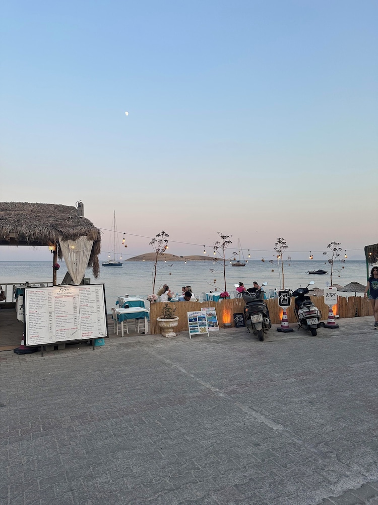 Avlu Otel Palamutbuku 14/19