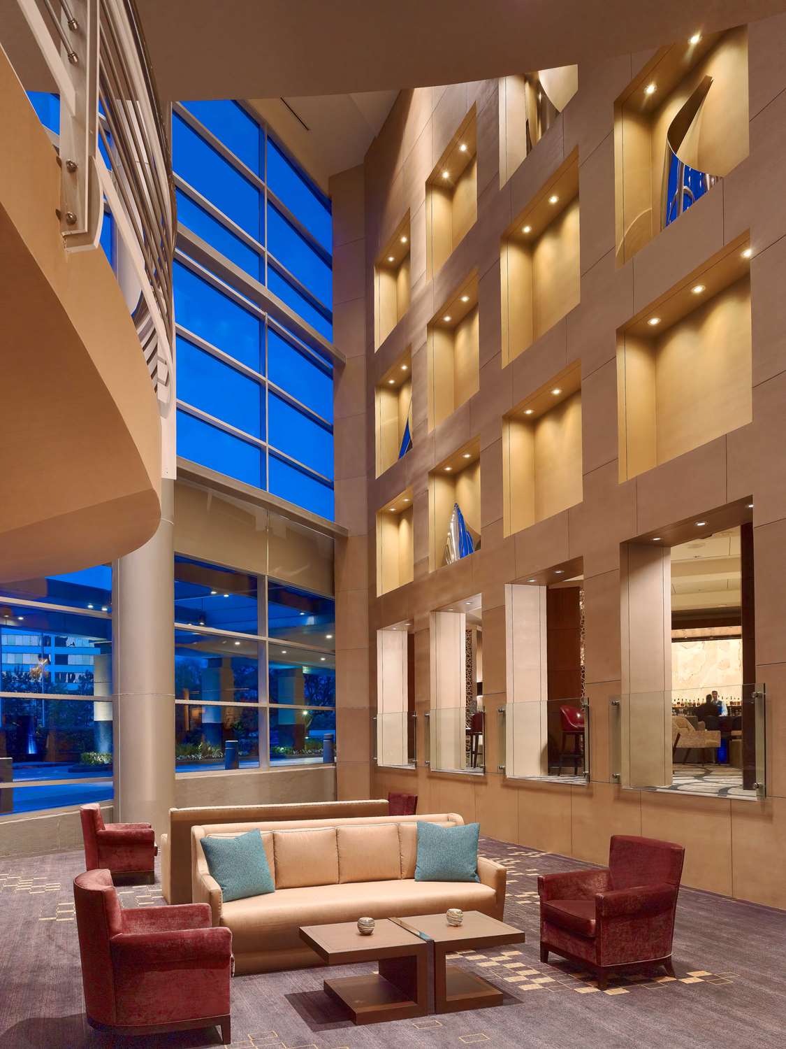 Royal Sonesta Houston Galleria 30/57