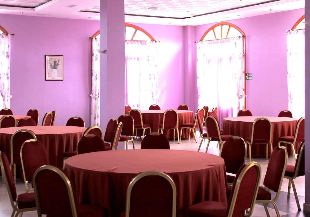Hotel Los Barruecos 24/29