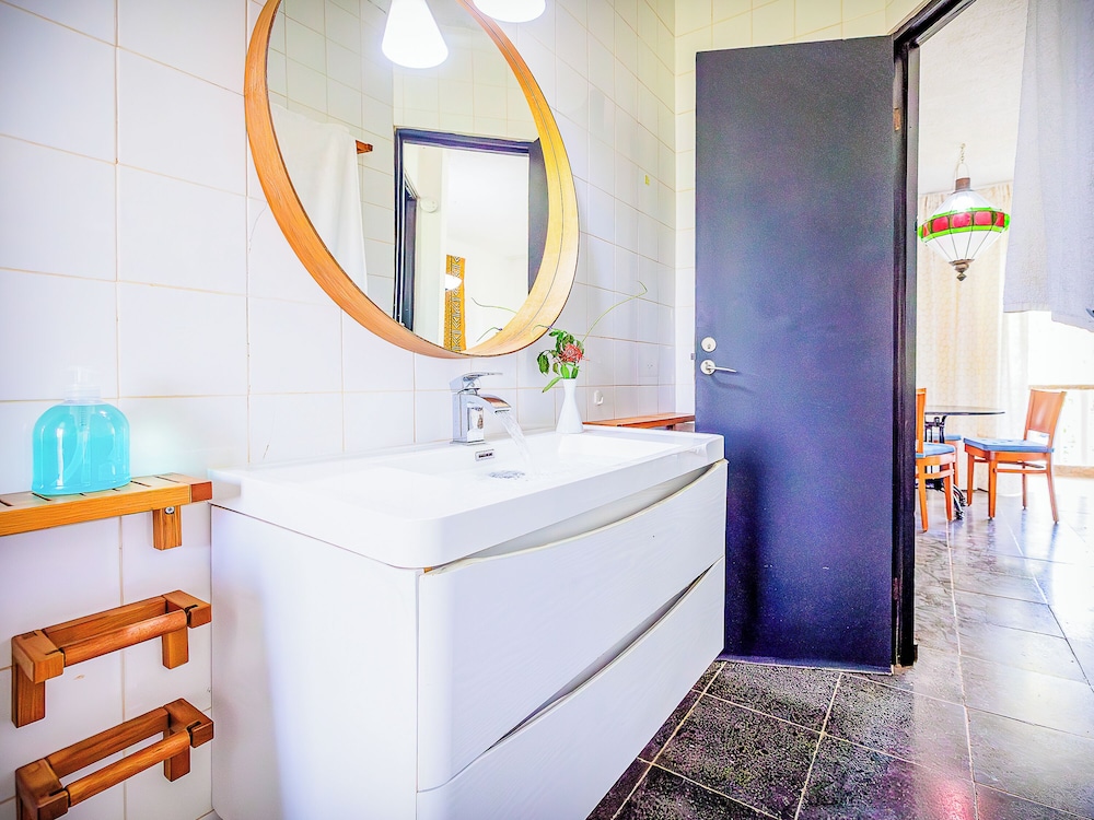 Kombo Beach Resort 6/50